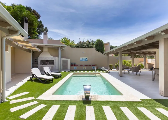 Villa Rachele 2 Private Pools