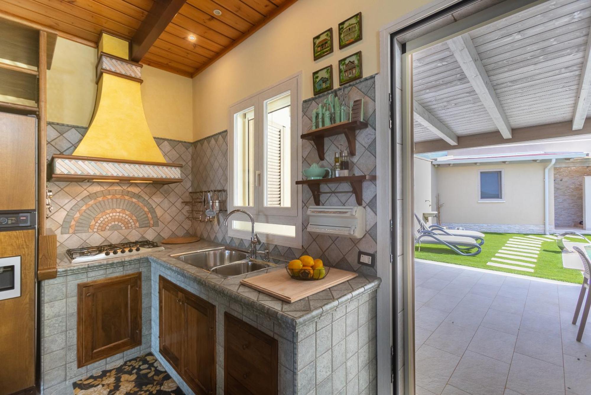 Rachele 2 Private Pools Villa *