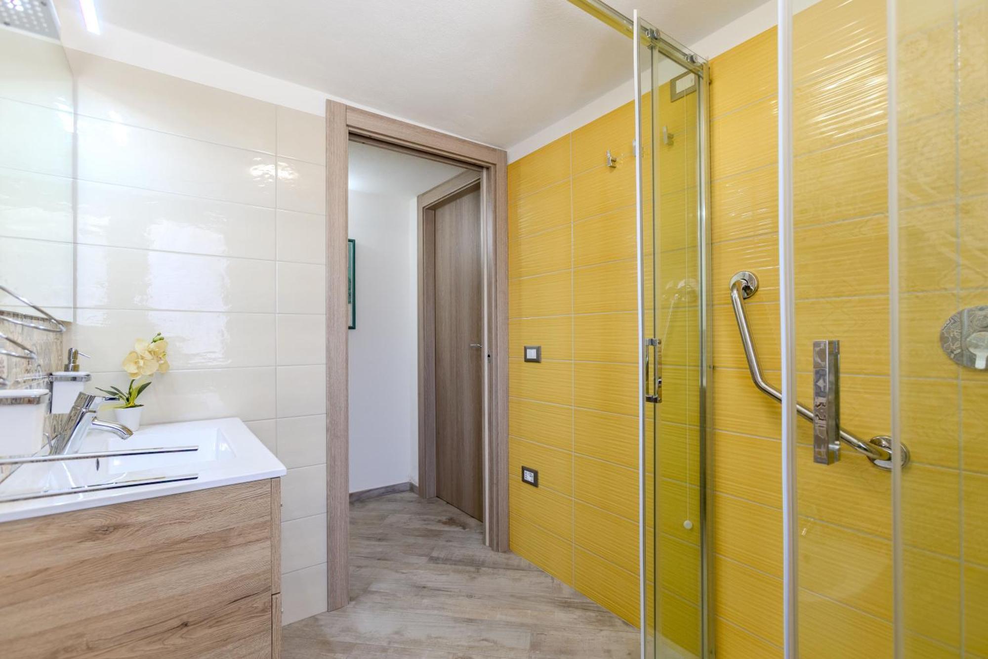 Rachele 2 Private Pools Porto Pino